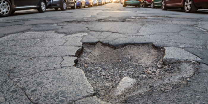 AWB Cologne: Detecting road damage with AI