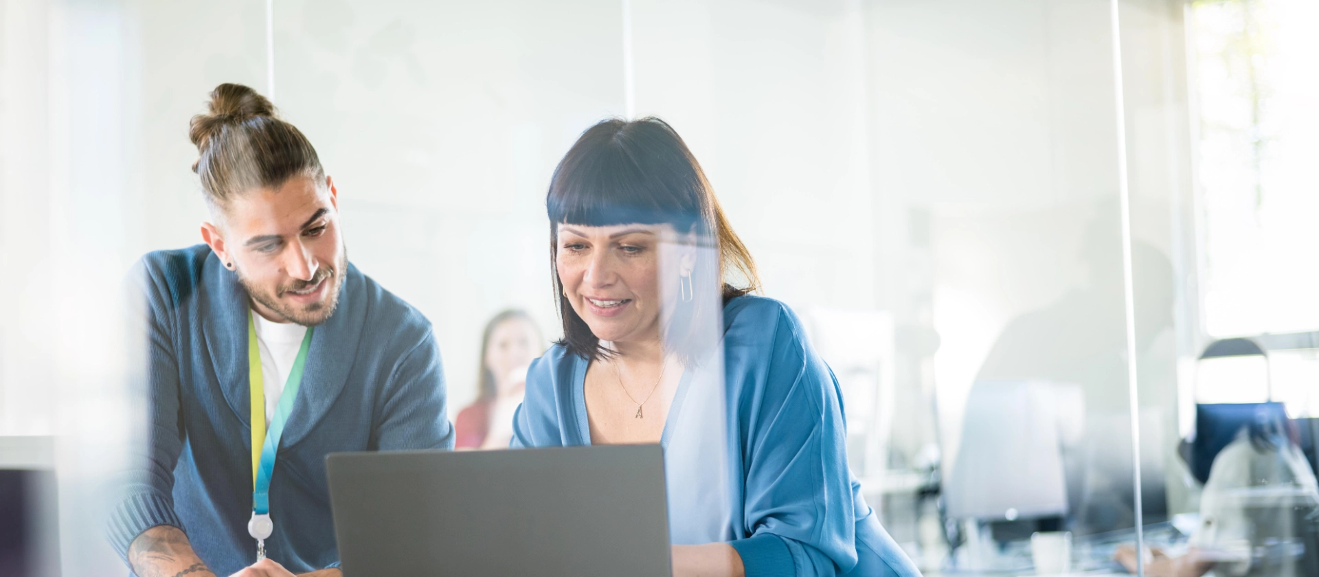 Headerbild für Karriereseite "Offene Jobs"