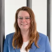 Mitarbeiterfoto von der msg-Inklusionsbeauftragten Anna-Lena Bitter